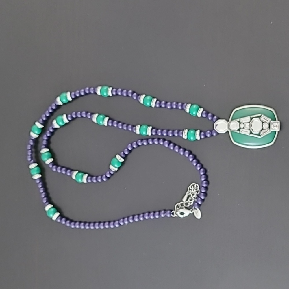 Lia Sophia Accent Necklace